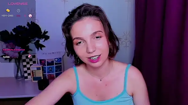 KindHazelHere_ webcam