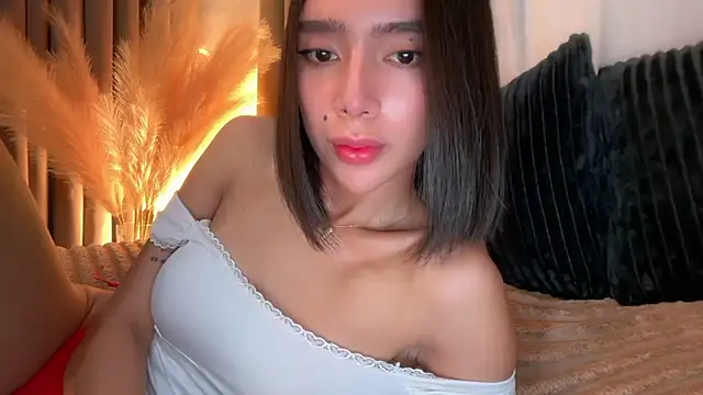 GenesisCastillano live sex cam