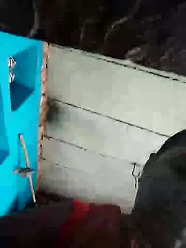 Loomaraj live cam on StripChat