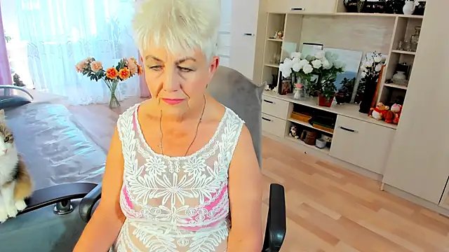 HotandMature webcam