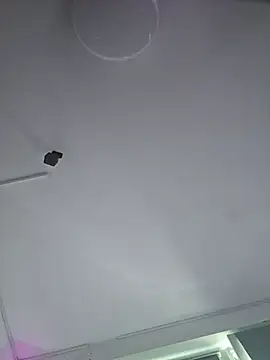 Xocoo23 live cam on StripChat