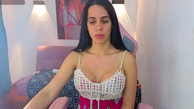 vittorialombardi__ live cam on StripChat