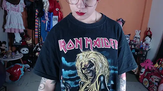 MissMiia2 webcam