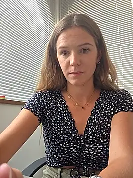 lucie_mehott live sex cam