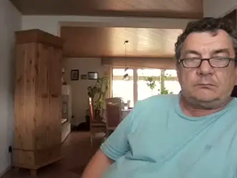 Nobbie444 live cam on StripChat