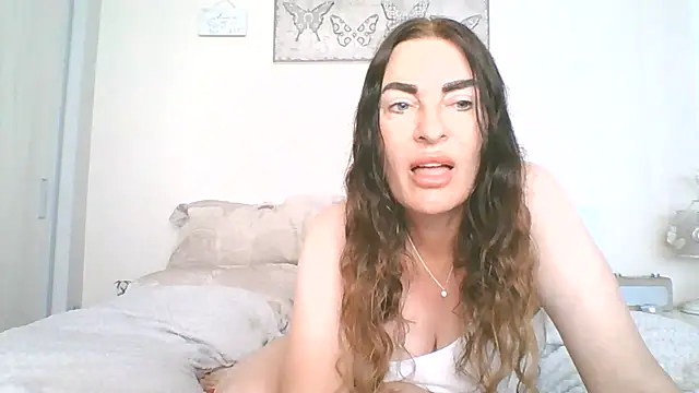 EllaKent webcam