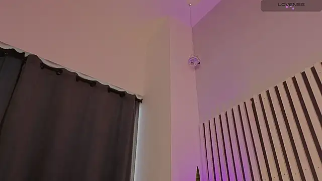 Ariana_klarts webcam