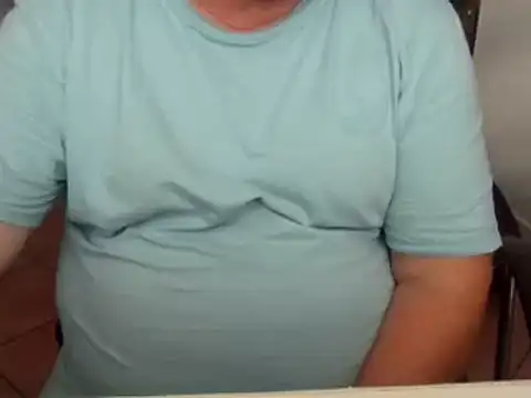 Nobbie444 live sex cam