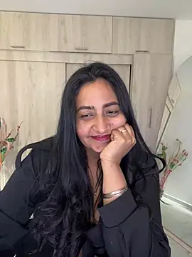 Adele_Sweett live cam on StripChat