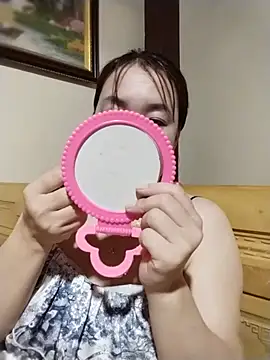 Squirt107 webcam