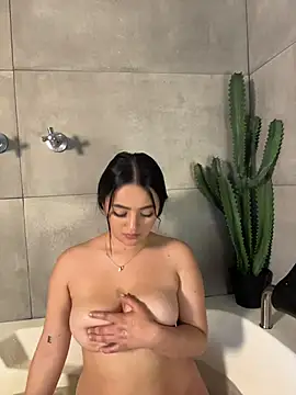 AntonellaaFerrer_ webcam