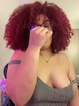 Leyah__ webcam