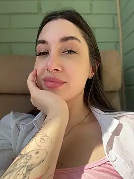 BOOMFOXY live sex cam