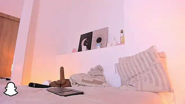 nicolette_bale webcam