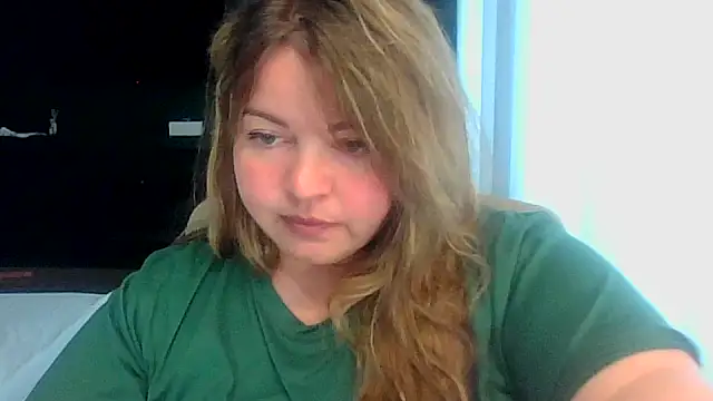 cute__cherry live cam on StripChat