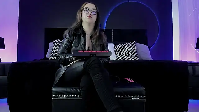 _Jade_16 live cam on StripChat