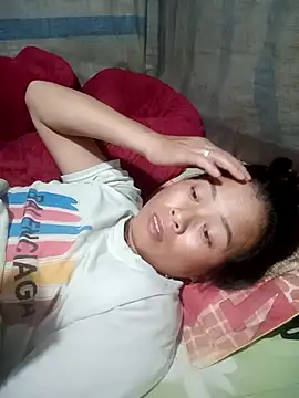 phuongtrinh1 live cam on StripChat