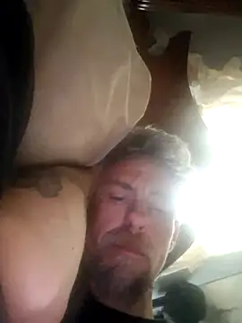 19JaSon83 live cam on StripChat