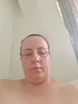 Goodass7 live cam on StripChat