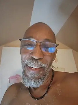 Lonelynudist59 live cam on StripChat