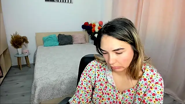 AlexaJuly webcam