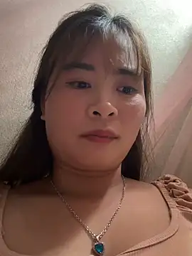 LoveShae_XYX live cam on StripChat