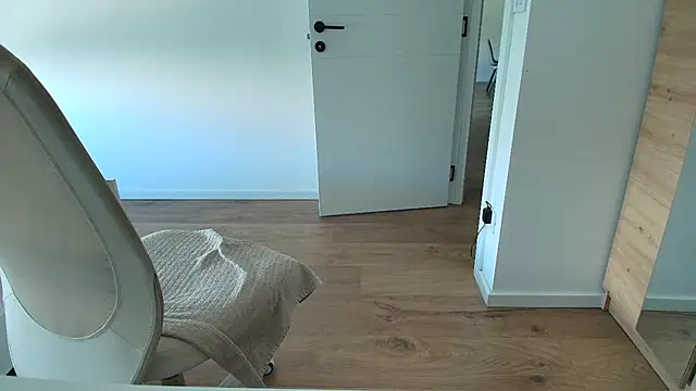 fuckable_milf (F mature) - make me happy make me  cum