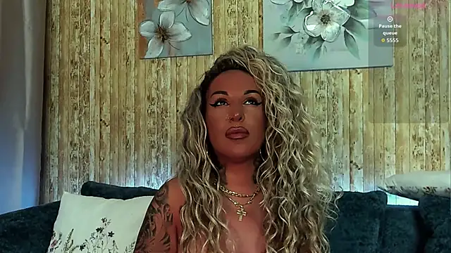 Sierra_Quinn