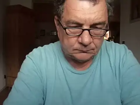 nobbie444 (M mature) - naked