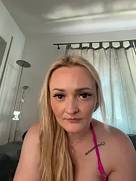 Alex-Blond