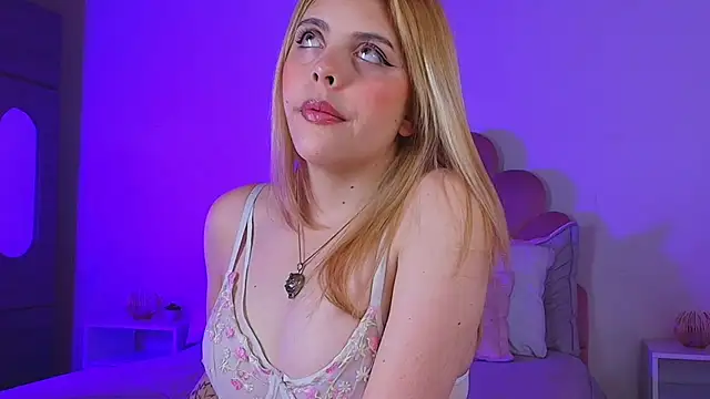 MiaColucci18