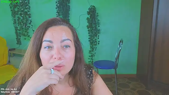 Zoe_Zephyr live cam on StripChat