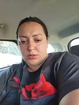 AMYRA_HOT live cam on StripChat