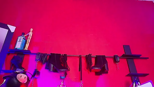MistressSlut1 webcam