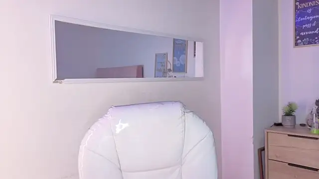 bluee_hazell webcam