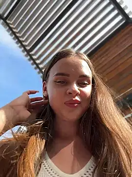 kristirich - KristiRich's free webcam - UK Sex Cams