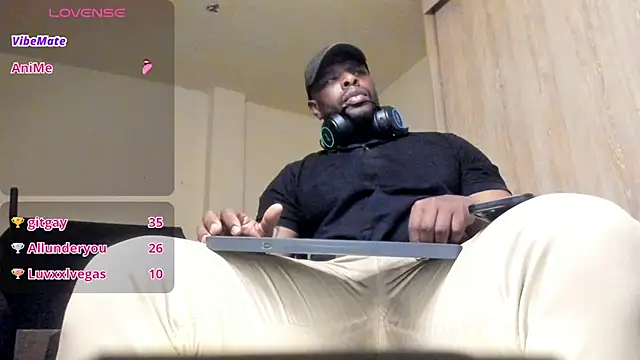 thomas_santtos1 (M young) - cum show