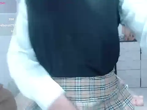 zhaviahale21 (T young) - i wear uniform and highsocks lets cum