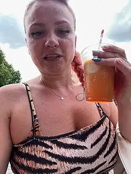 fiebie_licious_ (F young) - 😈 Pussy Slaps 10x