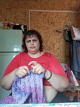 lisichkaoksana - LisichkaOksana's free webcam - UK Sex Cams