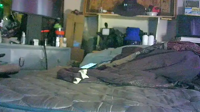 CR3M3_FIR3 live cam