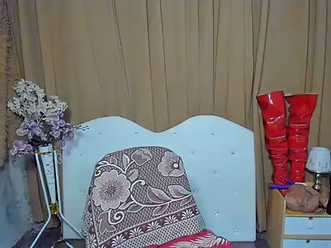 AsianGoddess18 webcam