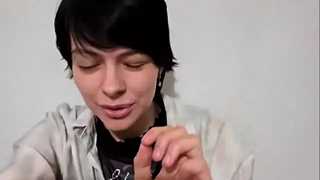 Lucysidle webcam