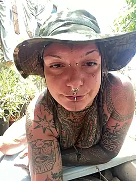 lizzardqueeen webcam