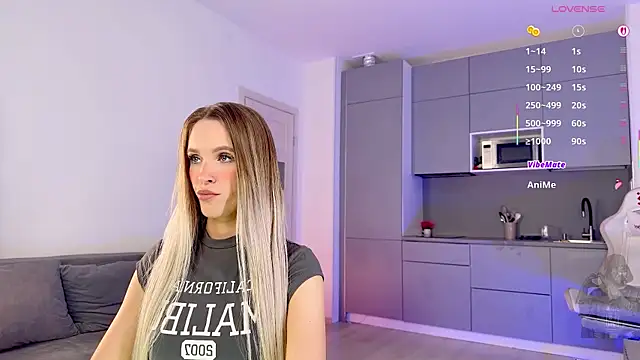 mikkixmeow webcam