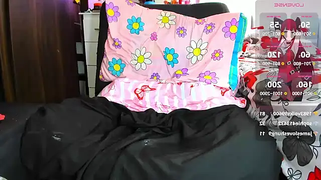 girl_tatto13 live cam on StripChat