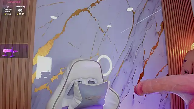 alissaowens_ webcam