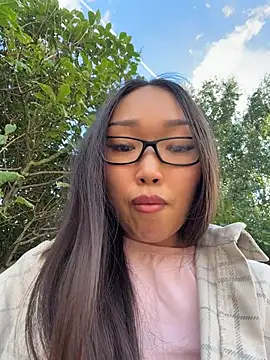 trytomakememoam webcam