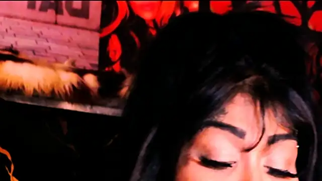 indian_dreamgirl live cam on StripChat