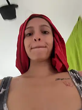 KamiYOscar live cam on StripChat